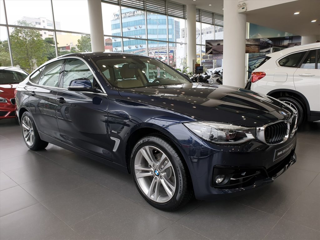 BMW 320i Gran Turismo