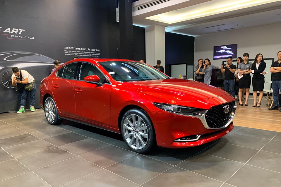 So sánh các phiên bản Mazda 3 2023 giá màu sắc thông số