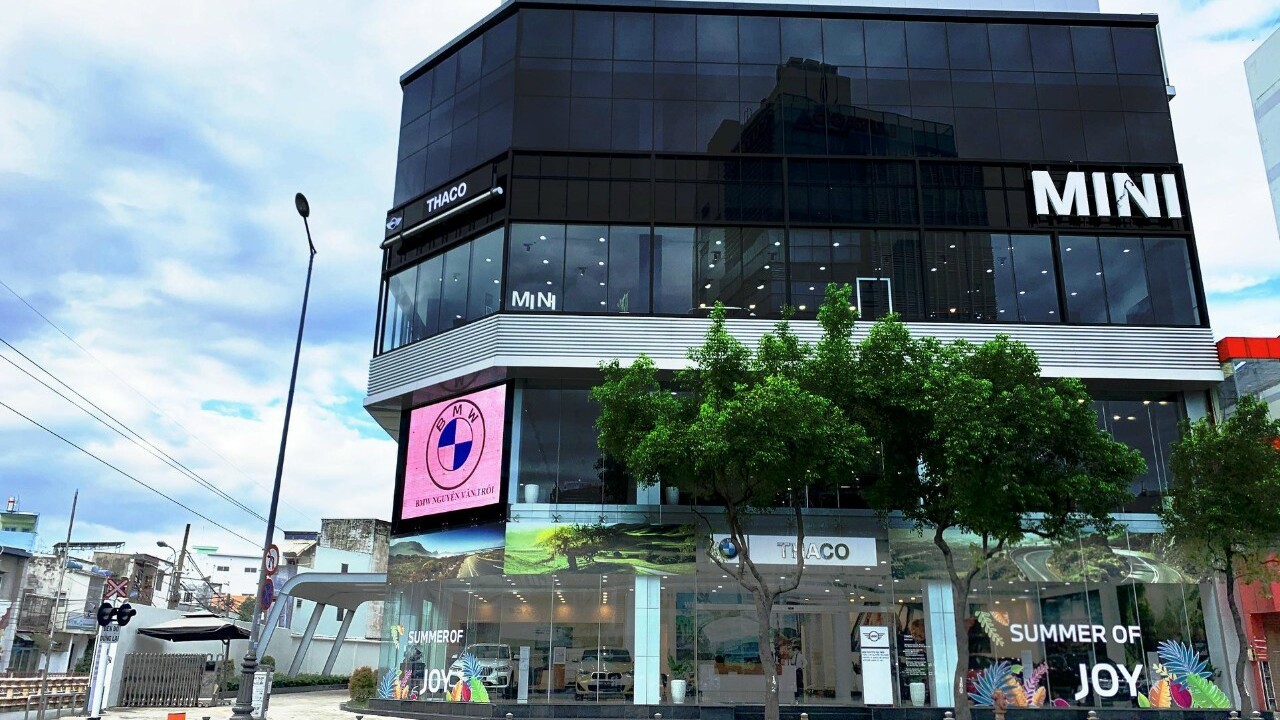 Giới thiệu về showroom BMW Nguyễn Văn Trỗi