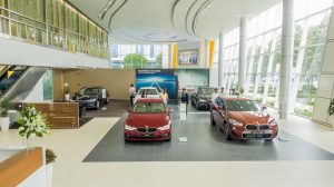 Showroom BMW có phòng trưng bày với thiết kế hiện đại nhất