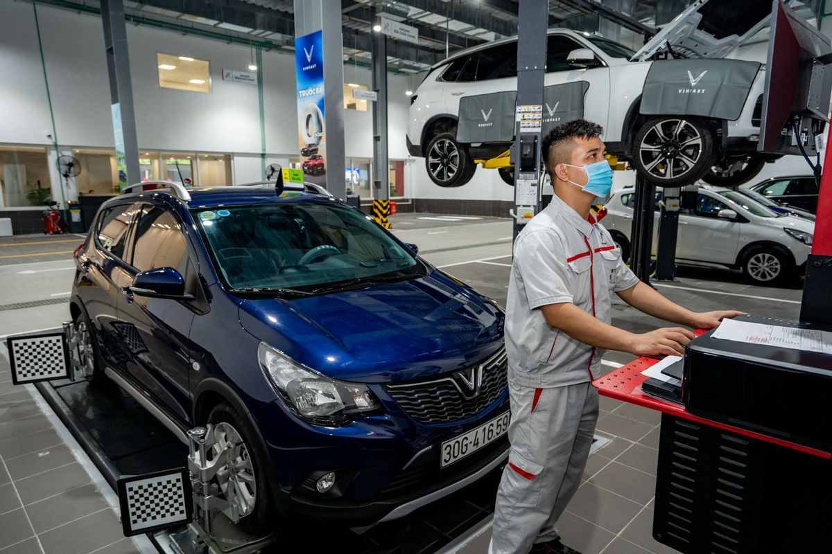 Trung tâm bảo dưỡng, sửa chữa xe hiện đại