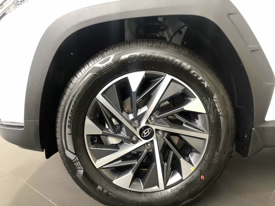 Hyundai Tucson 2022-005