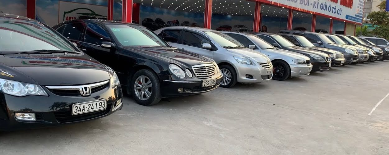 Giá xe ô tô cũ phụ thuộc phần lớn ở tình trạng xe