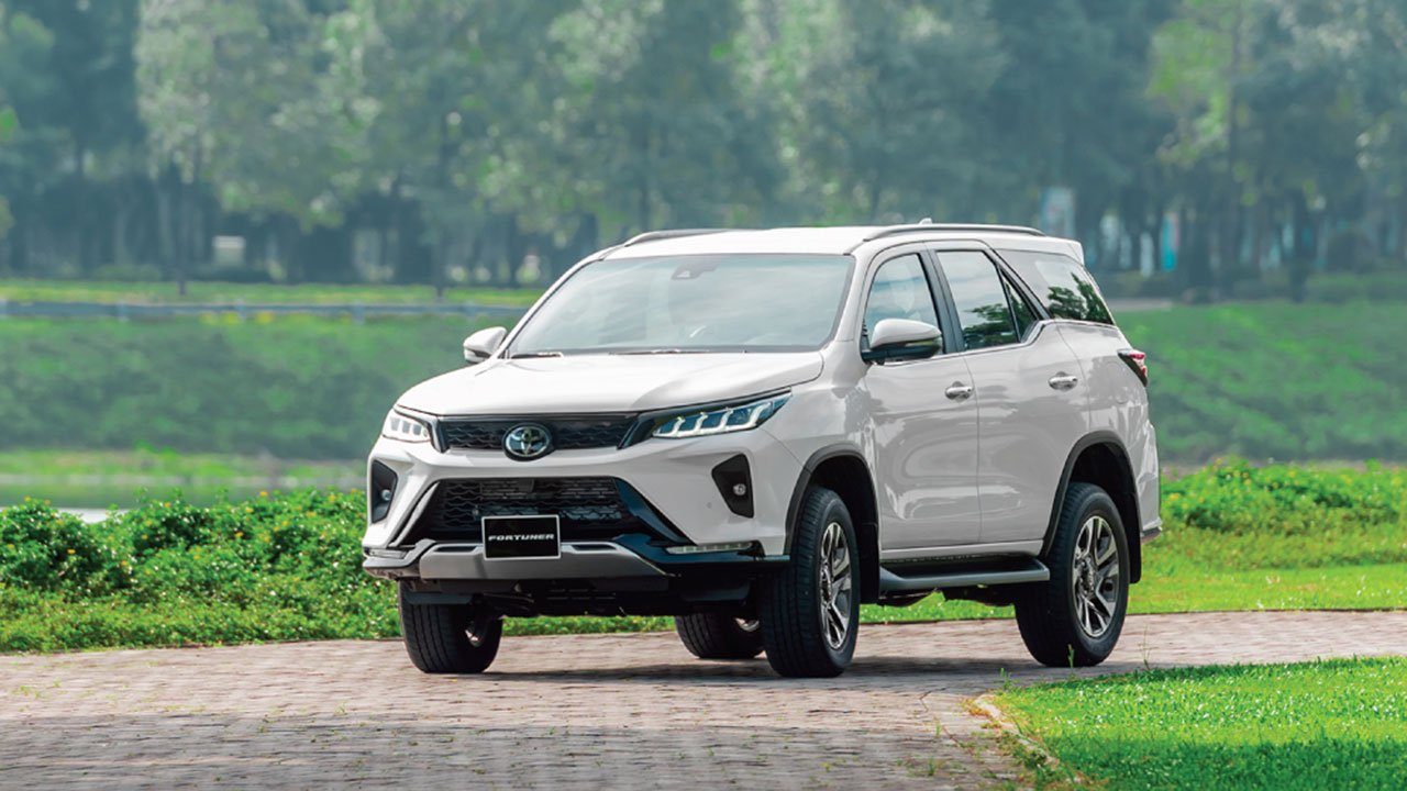 Xe Fortuner