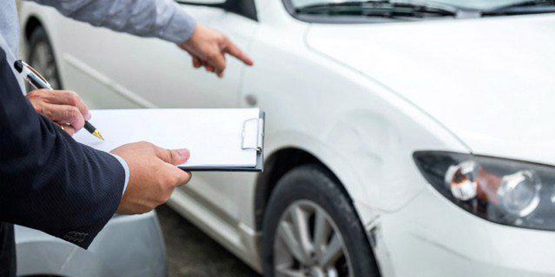 Kiểm tra nguồn gốc và giấy tờ xe